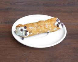 Ferrara's Cannoli